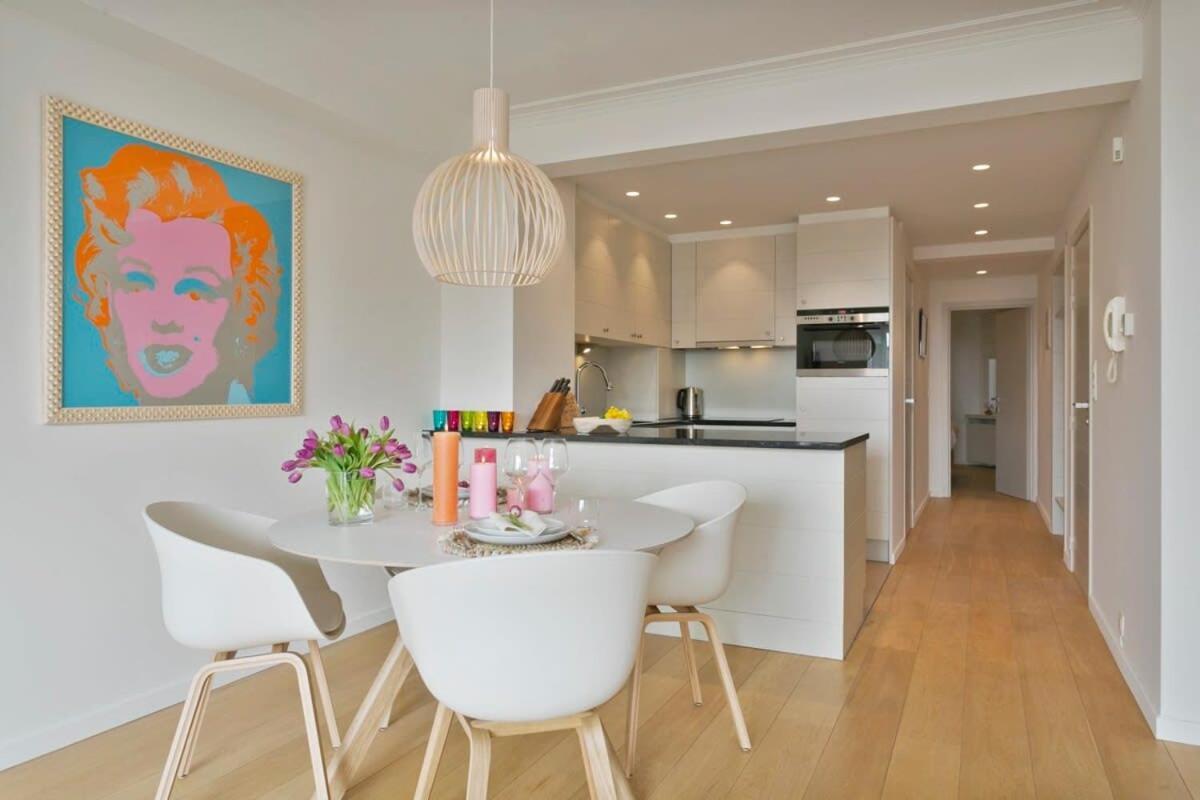 Huswell - Renovated Apartment On Top Location In 'T Zoute Knokke-Heist Exteriör bild